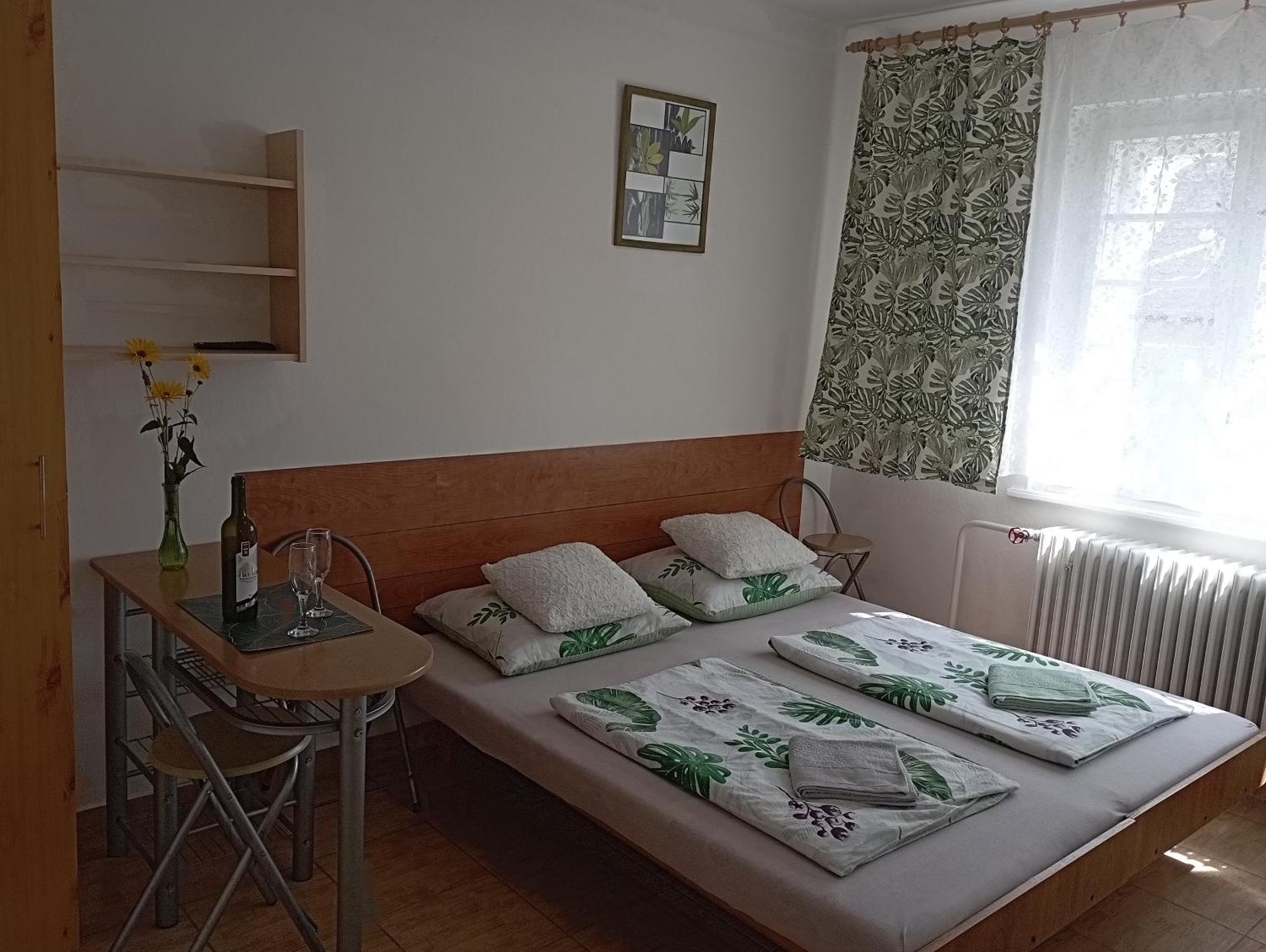 Afrodita Hotel Sturovo Exterior photo